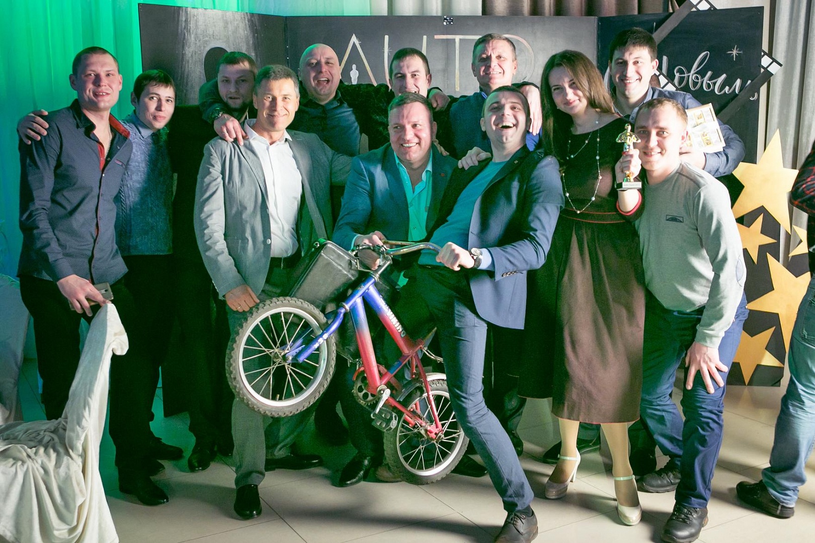 Кто решил что Оскар - это только американская кинопремия? Наша компания провела свою церемонию вручения Оскаров-2018. Встречайте новый блокбастер - 