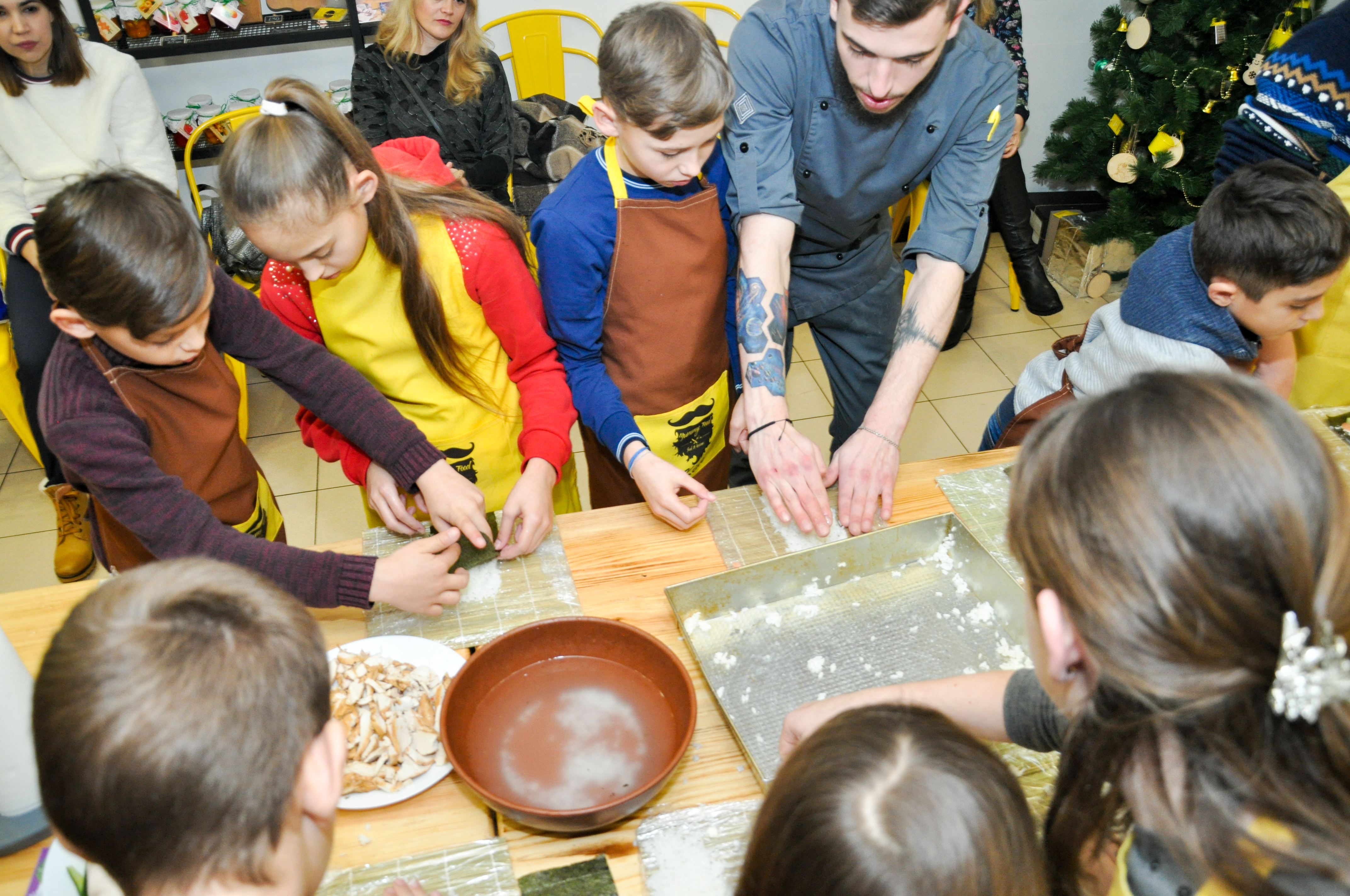 Новогодний мастер-класс - приятное погружение в творческий процесс наших деток.